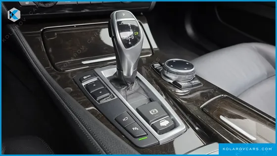 BMW 5 SERIES 528I