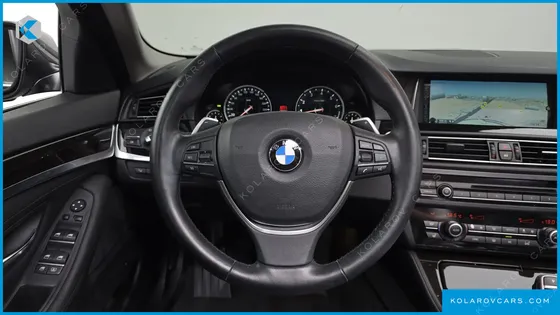 BMW 5 SERIES 528I