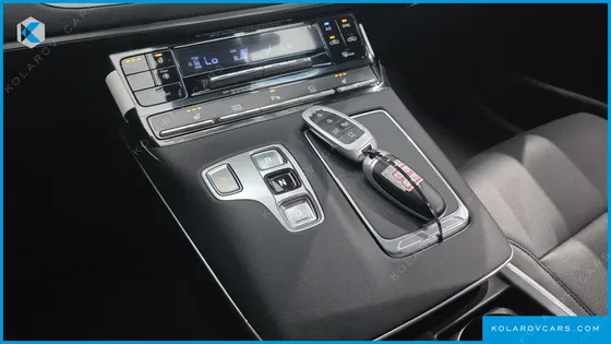 HYUNDAI GRANDEUR 3.0 LPI RENT CAR