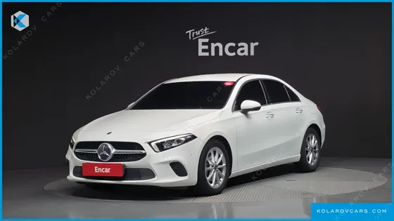 MERCEDES A-CLASS A220 SEDAN