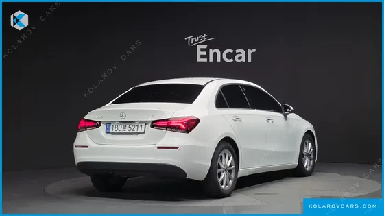 MERCEDES A-CLASS A220 SEDAN
