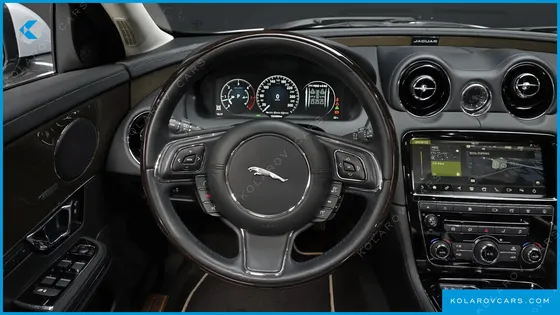 JAGUAR XJ 3.0D PREMIUM LUXURY SWB