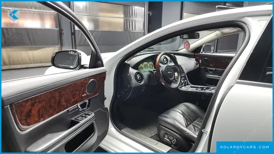 JAGUAR XJ 3.0D PREMIUM LUXURY LWB