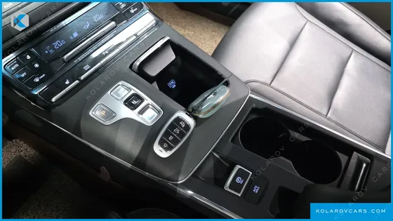 HYUNDAI GRANDEUR 3.0 LPI RENT CAR