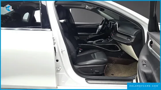 HYUNDAI GRANDEUR 3.0 LPI RENT CAR
