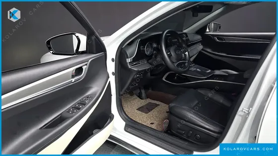 HYUNDAI GRANDEUR 3.0 LPI RENT CAR