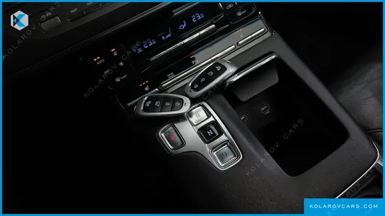 HYUNDAI GRANDEUR 3.0 LPI RENT CAR