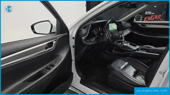 HYUNDAI GRANDEUR 3.0 LPI RENT CAR