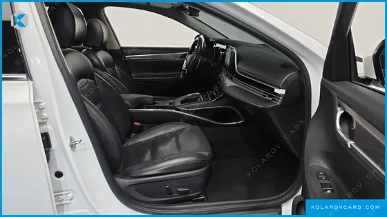 HYUNDAI GRANDEUR 3.0 LPI RENT CAR