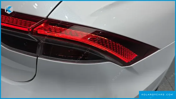 HYUNDAI GRANDEUR 3.0 LPI RENT CAR