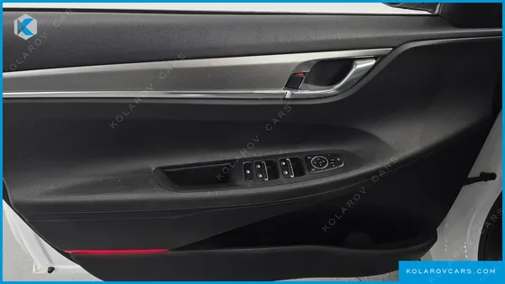 HYUNDAI GRANDEUR 3.0 LPI RENT CAR