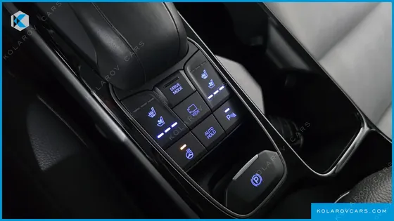 HYUNDAI IONIQ Q