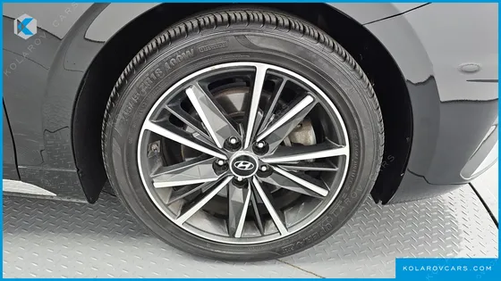 HYUNDAI GRANDEUR 2.5