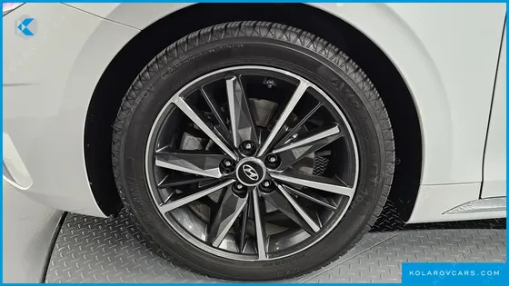 HYUNDAI GRANDEUR 2.5