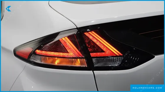 HYUNDAI IONIQ Q