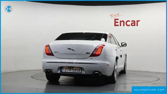 JAGUAR XJ 3.0 SC AWD PORTFOLIO LWB