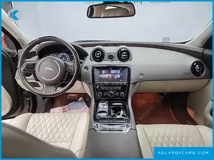 JAGUAR XJ 3.0 SC AWD PORTFOLIO LWB
