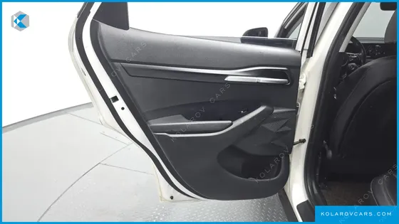 KIA SELTOS GASOLINE 1.6 TURBO 2WD