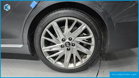 HYUNDAI GRANDEUR 2.5