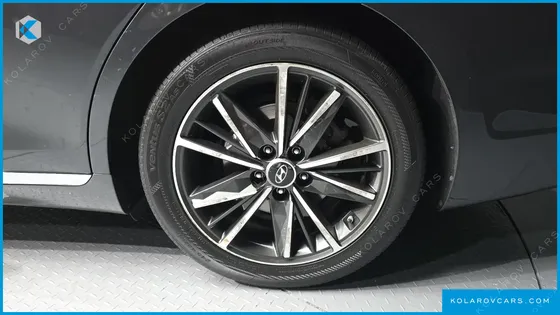 HYUNDAI GRANDEUR 2.5