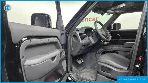 LAND ROVER DEFENDER 110 P635 OCTA BLACK