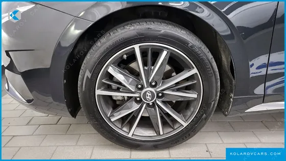HYUNDAI GRANDEUR 3.0 LPI RENT CAR