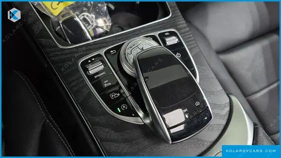 MERCEDES C-CLASS C220 D AVANTGARDE