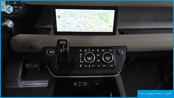 LAND ROVER DEFENDER 110 D240 S