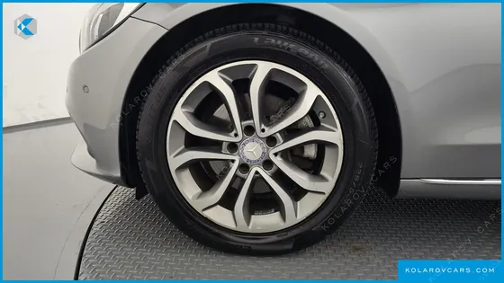 MERCEDES C-CLASS C220 D AVANTGARDE