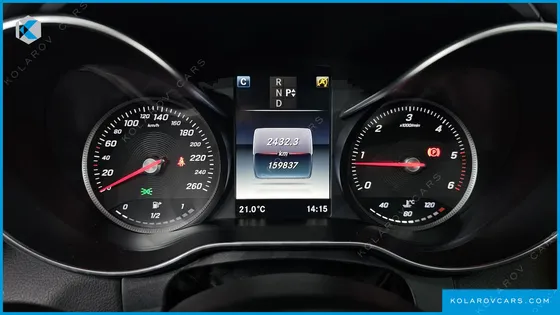 MERCEDES C-CLASS C220 D AVANTGARDE