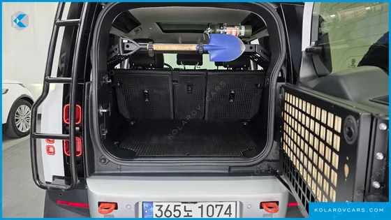 LAND ROVER DEFENDER 110 D250 SE