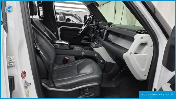 LAND ROVER DEFENDER 110 D250 SE