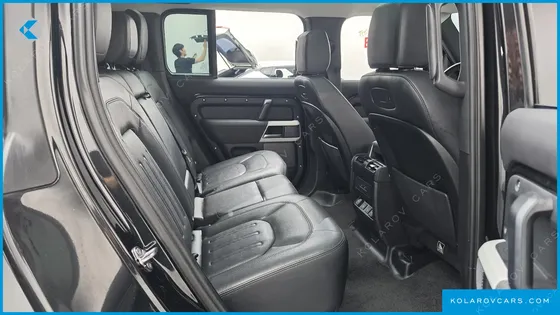 LAND ROVER DEFENDER 110 D250 SE