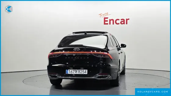 HYUNDAI GRANDEUR 3.0 LPI RENT CAR