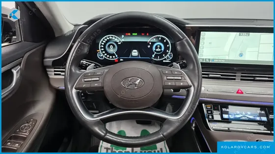 HYUNDAI GRANDEUR 3.0 LPI RENT CAR