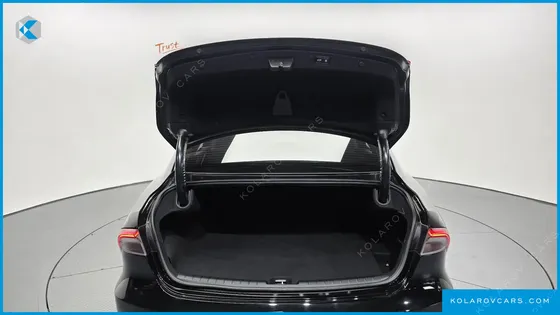 HYUNDAI GRANDEUR 3.0 LPI RENT CAR