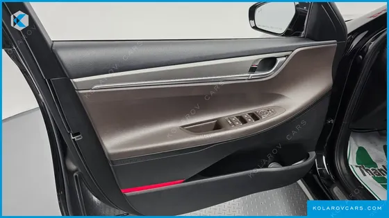 HYUNDAI GRANDEUR 3.0 LPI RENT CAR