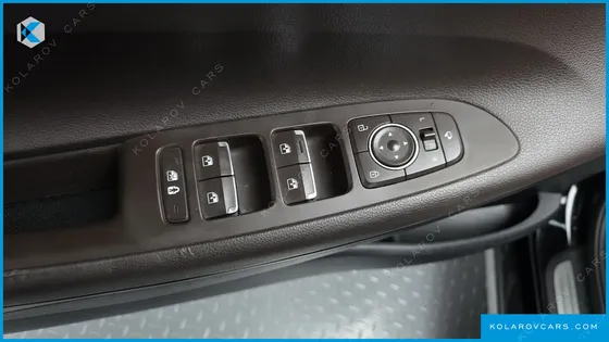 HYUNDAI GRANDEUR 3.0 LPI RENT CAR