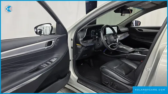 HYUNDAI GRANDEUR 3.3