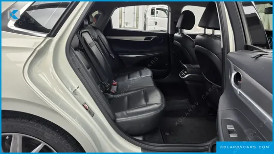 HYUNDAI GRANDEUR 3.3