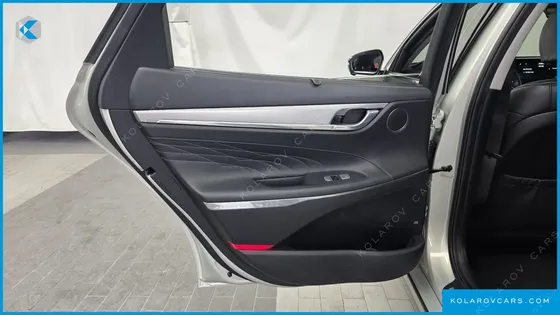 HYUNDAI GRANDEUR 3.3