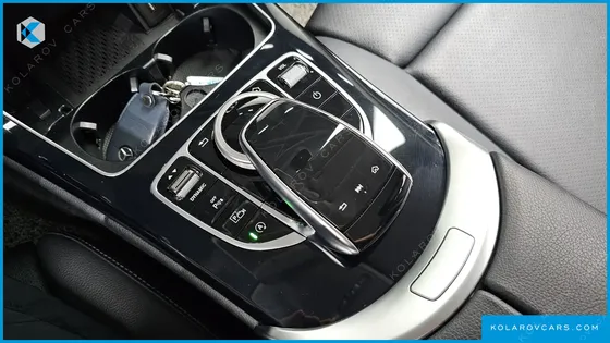 MERCEDES C-CLASS C200