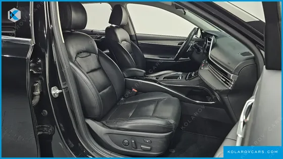 HYUNDAI GRANDEUR 3.0 LPI RENT CAR
