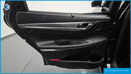 HYUNDAI GRANDEUR 3.0 LPI RENT CAR
