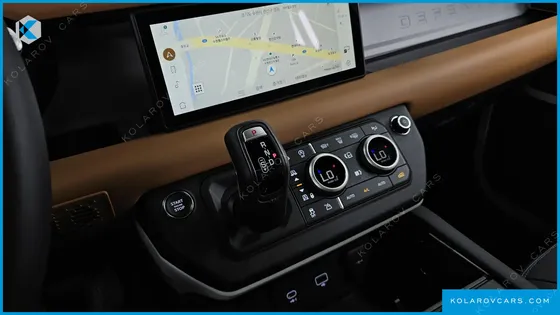 LAND ROVER DEFENDER 110 P300 X-DYNAMIC SE