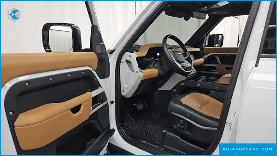 LAND ROVER DEFENDER 110 P300 X-DYNAMIC SE