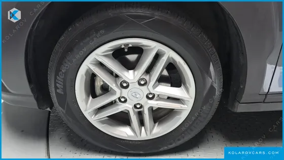 HYUNDAI KONA GASOLINE 2.0 2WD
