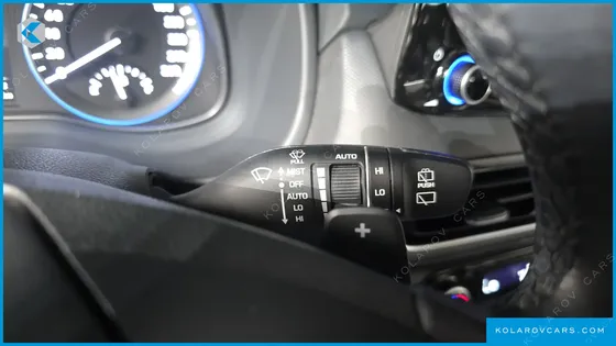 HYUNDAI KONA GASOLINE 2.0 2WD