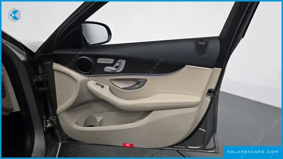 MERCEDES C-CLASS C220 D AVANTGARDE