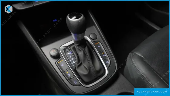 HYUNDAI KONA GASOLINE 2.0 2WD